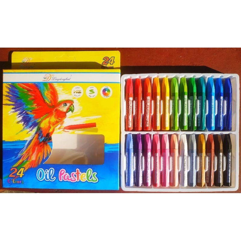 

Crayon 24 warna, Krayon set 24 warna, Oil pastel oke. Cover serie parrot