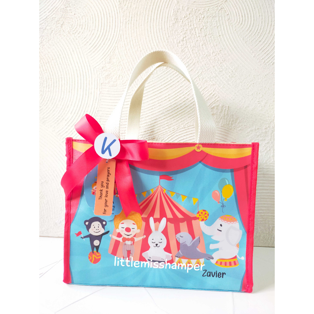 

Custom tenteng oscar tote square M goodie bag ultah anak 28x15x20