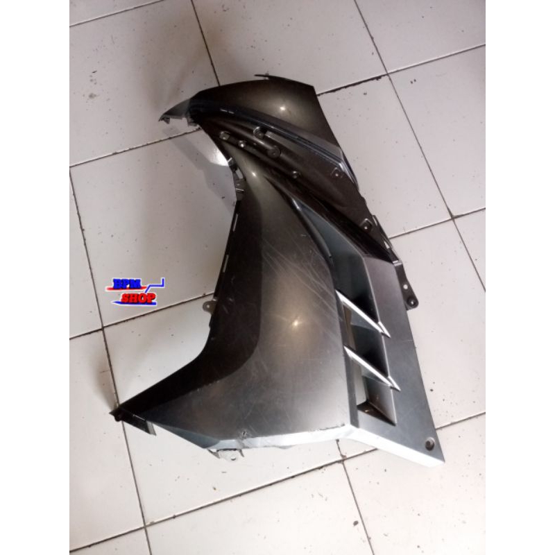 fairing sayap kiri Kawasaki Ninja 250 fi lama bekas original