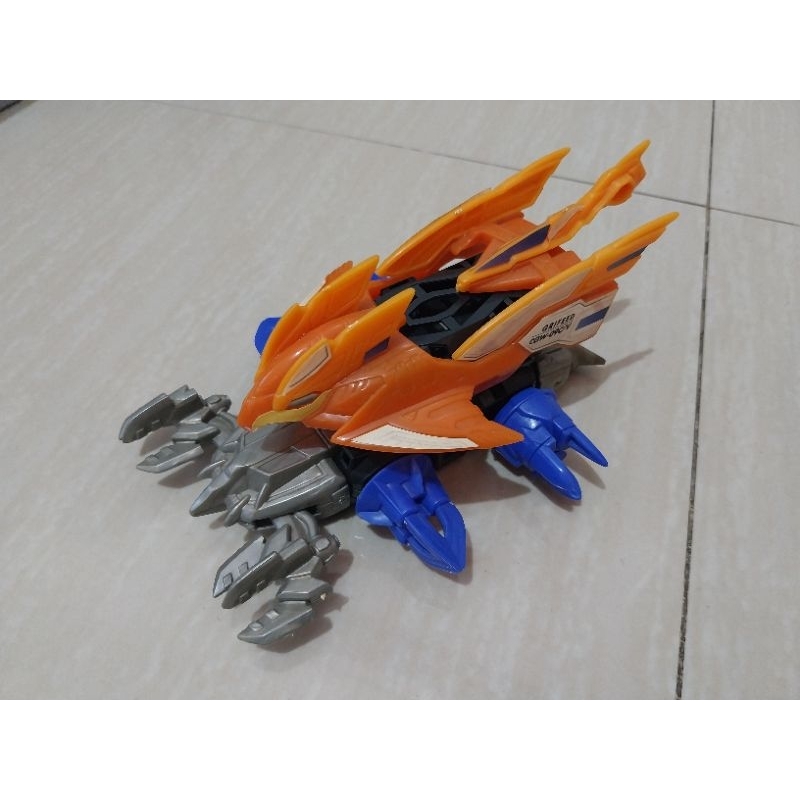 Crush Gear Grifeed Bandai