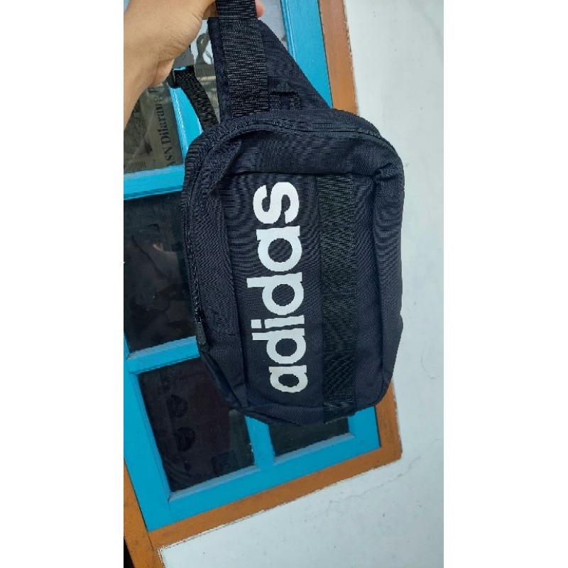 Tas Selempang Adidas 100% Original (DT4823)
