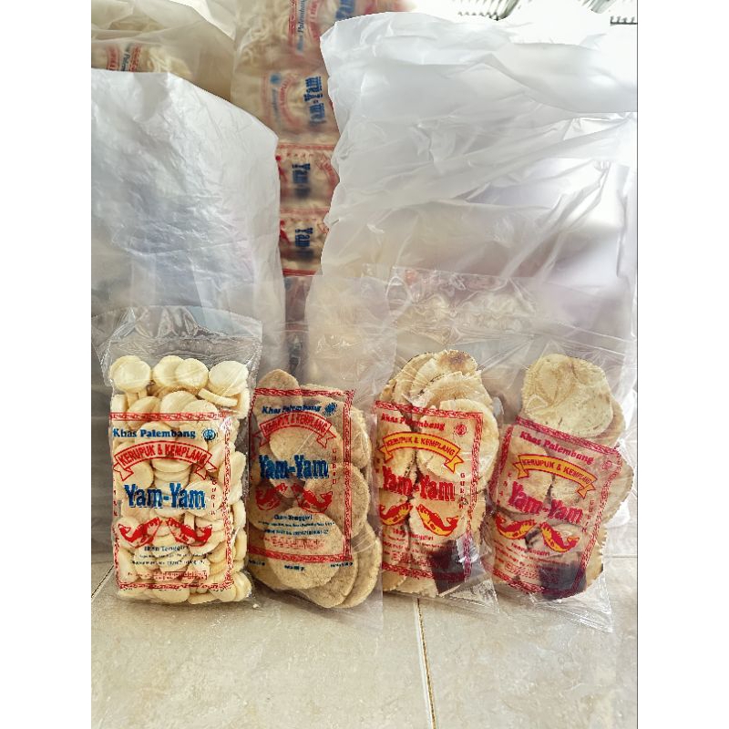 

PAKET 1KG 4BKS KEMPLANG PALEMBANG(MINI,KULIT,PANGGANG2)