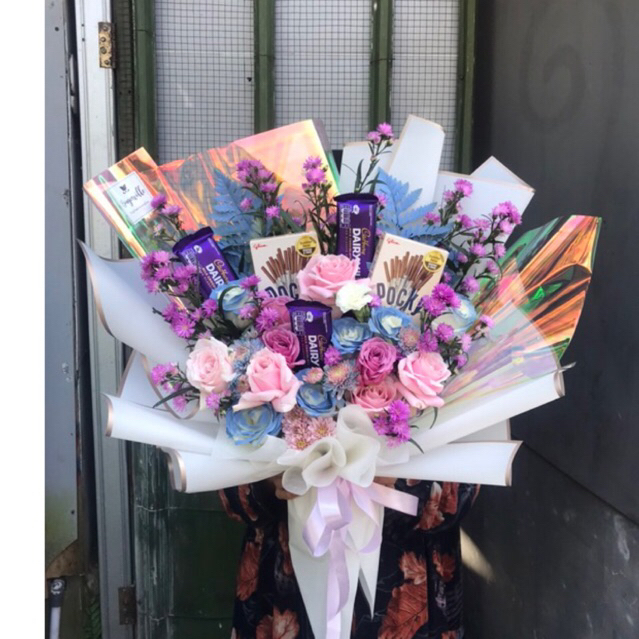 buket bunga coklat bandung coklat bouquet buket bunga wisuda buket bunga bandung murah hologrambouqu