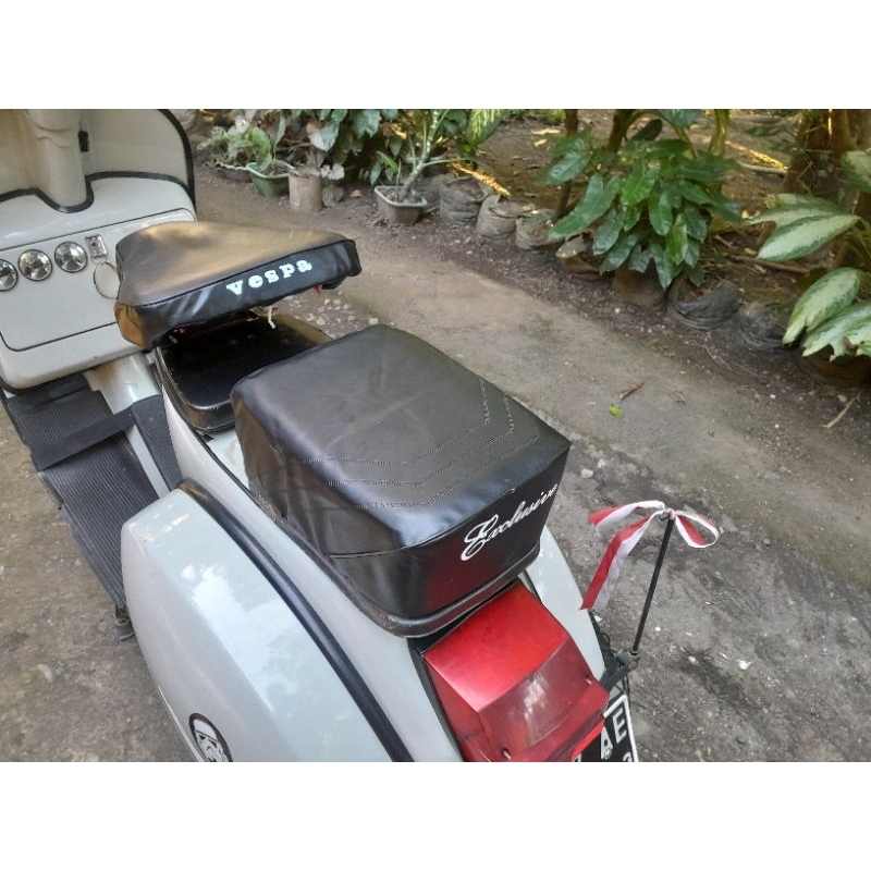jok vespa exclusive original pisah exclusif sera strada px ps bukan sambung set tatakan depan belaka