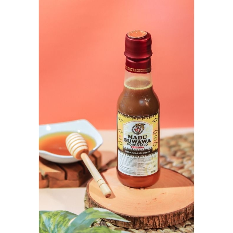 

Madu Trigona | Madu Klenceng | Lebah Trigona | Lebah Tahudu | Trigona Incisa | Trigona Biroi Madu Original Asli 100%