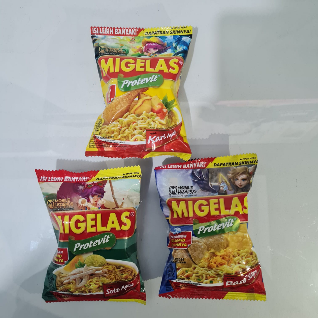 

MIGELAS 3 BUNGKUS / MIE GELAS RASA KARI AYAM / MIE GELAS RASA SOTO AYAM / MIE GELAS RASA BASO SAPI / MI GELAS / MIE INSTANS / MIE GELAS