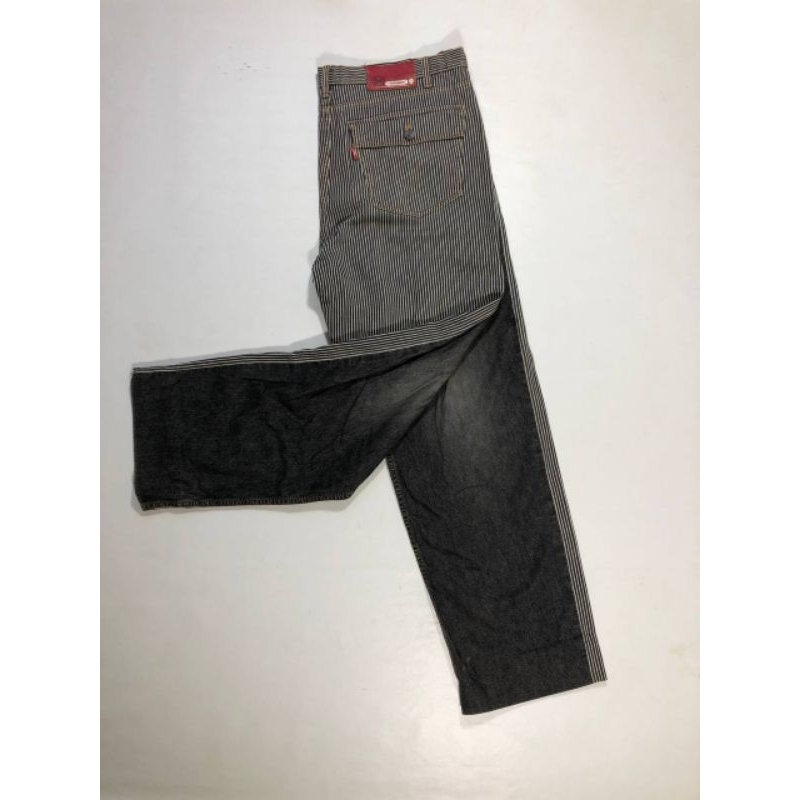 swagger two tone jeans phenomenon