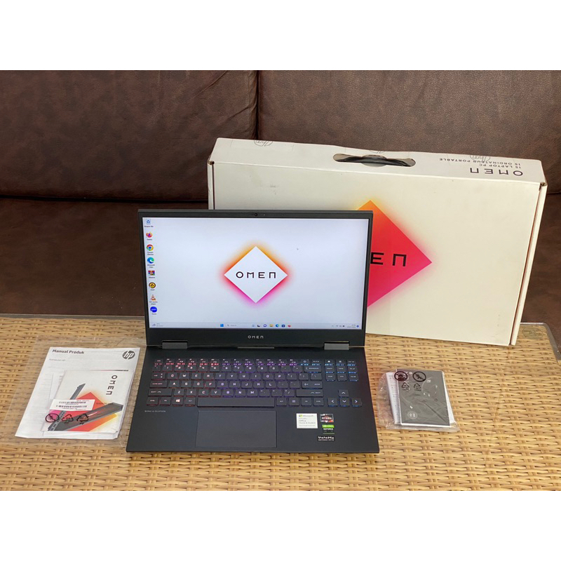 HP Omen 15 Ryzen 7-4800H RAM 16 SSD 512 RTX 2060 6 GB Fullset Mulus