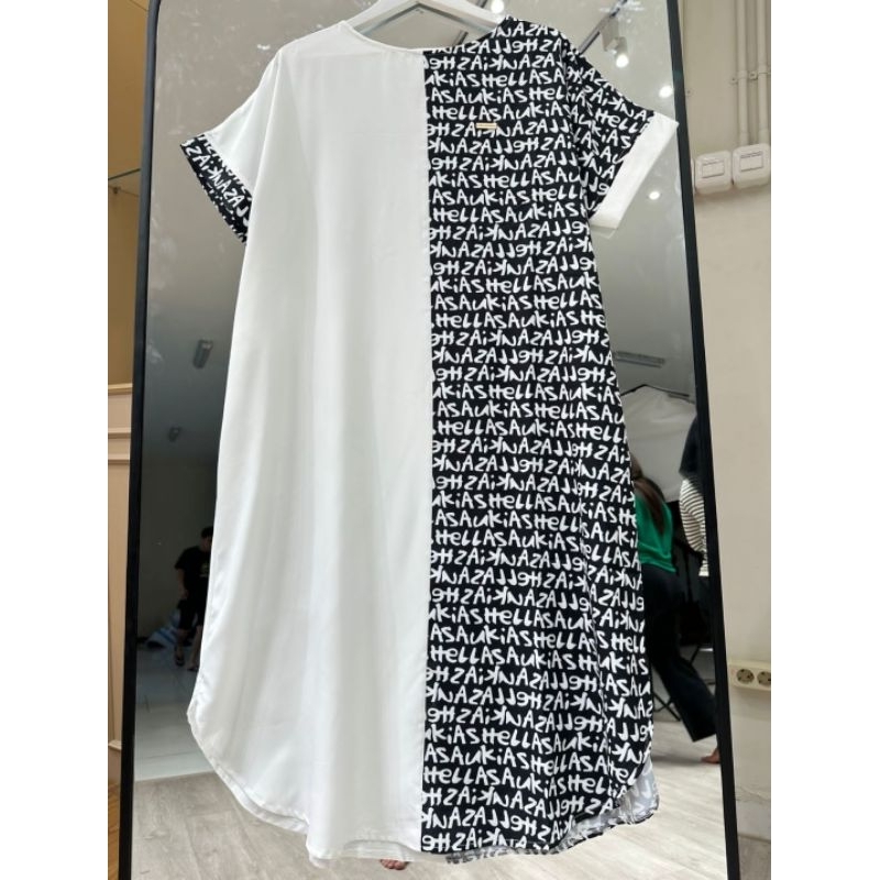 Daster Hitam Putih Shellasaukia