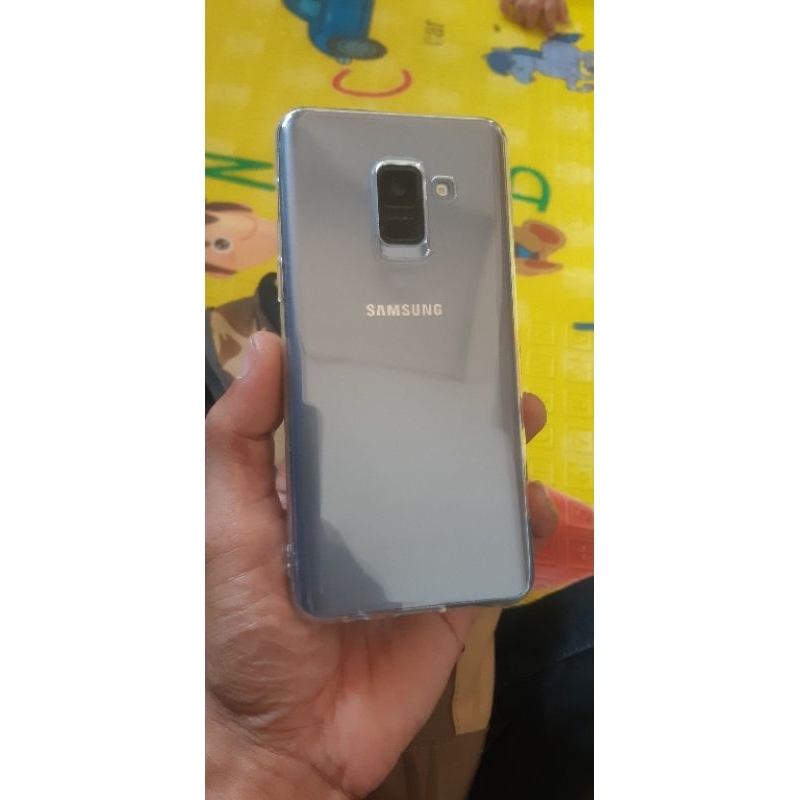 samsung A8 ram 4gb