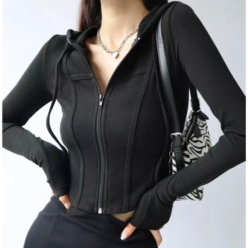 Fitted Jacket // Jaket Wanita // Jaket olahraga // jaket jogging // y2k