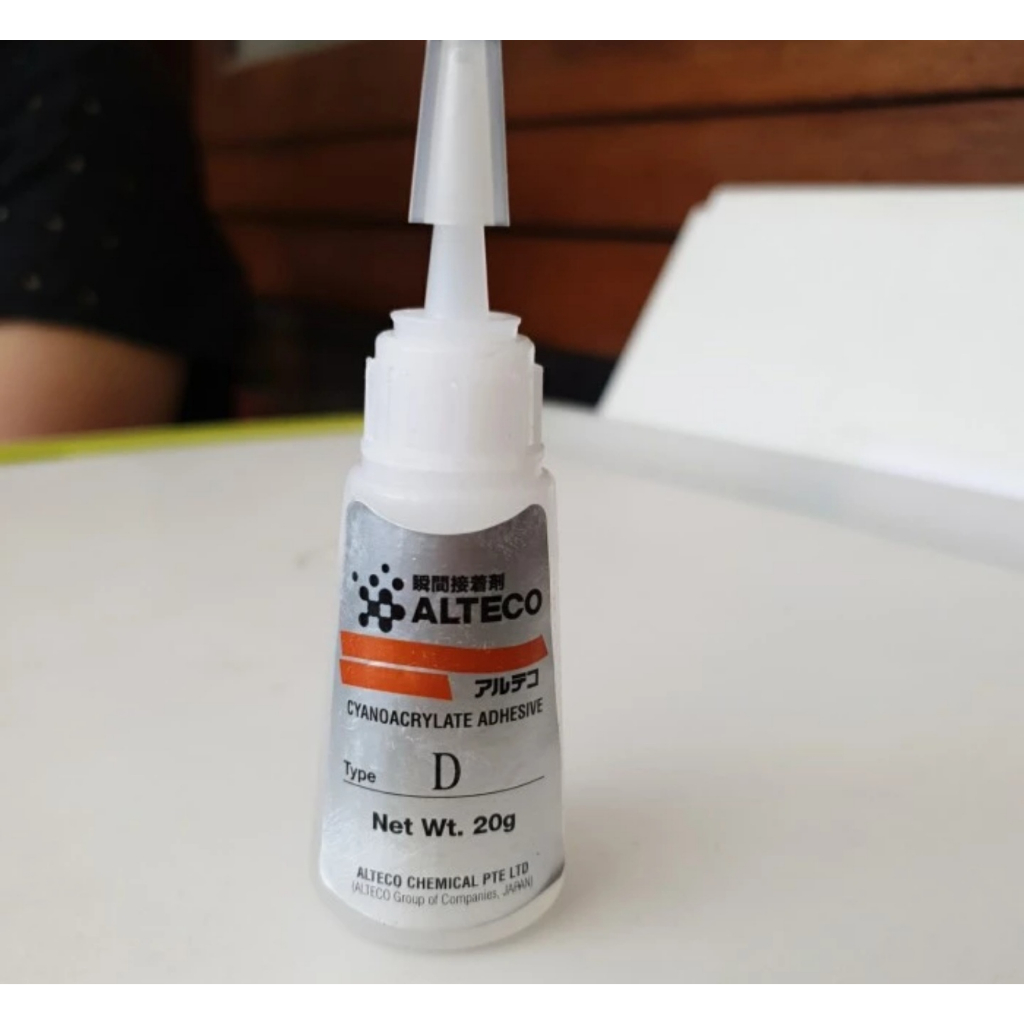 

LEM ALTECO / LEM BESI / LEM SERBAGUNA / LEM PLASTIK / LEM KOREA / LEM TETES