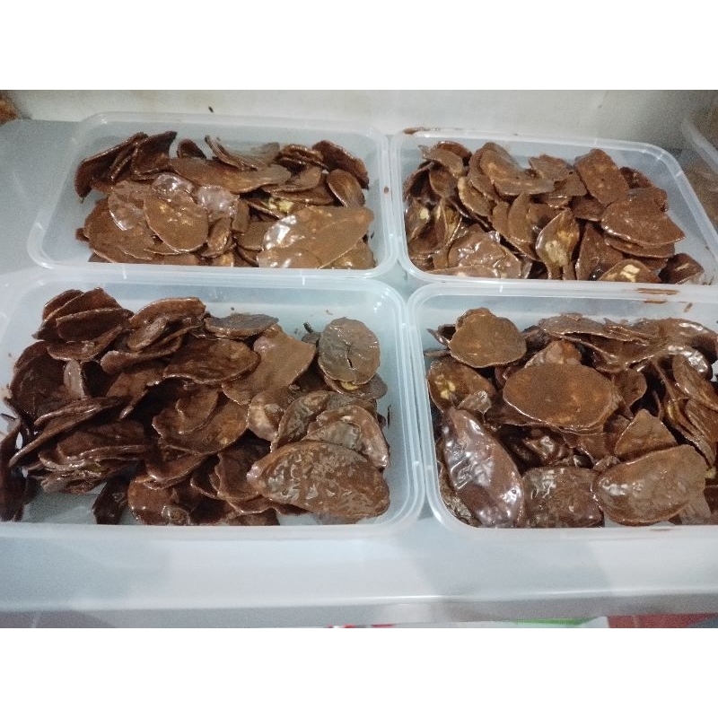 

Kripik pisang kepok coklat lumer kemasan box