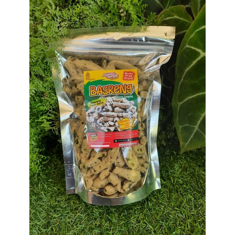 

Basreng Viral Bawang daun jeruk kemasan 250 g