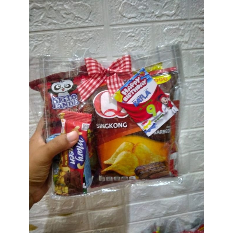 

Custom snak ulang tahun anak suka suka / paket Snack ulang tahun suka suka