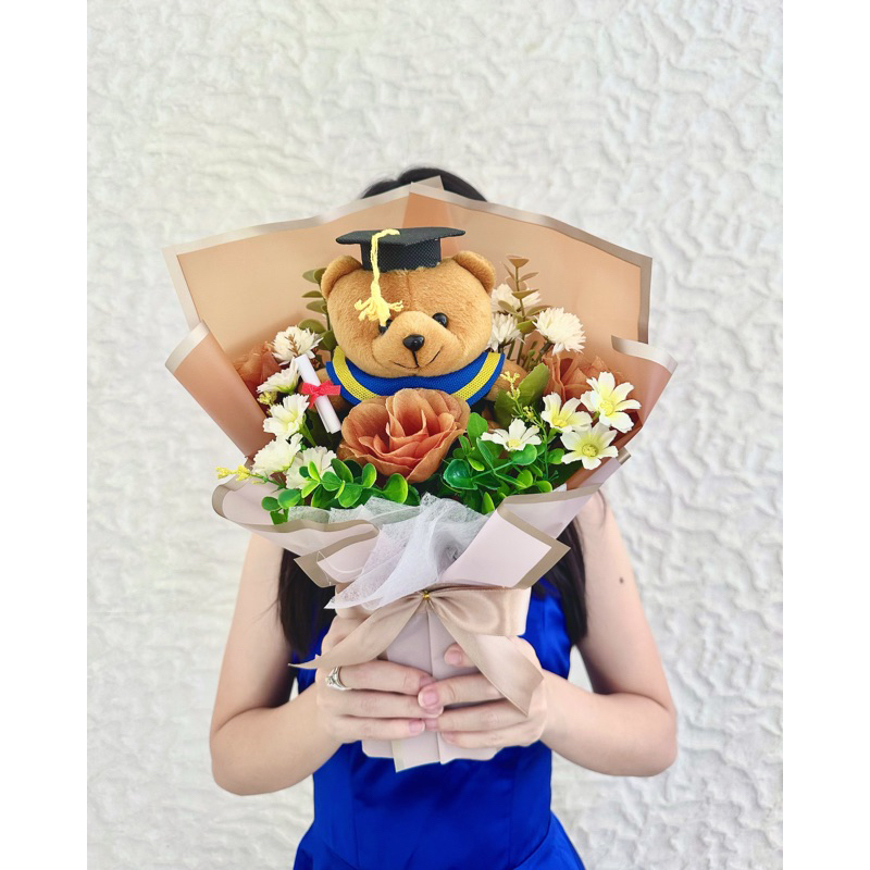 buket wisuda cewek cowok boneka uang - buket bunga boneka wisuda - kado wisuda - hadiah wisuda - hampers box boneka - anniversary - birthday - ultah - ulang tahun - engagement - graduation bouquet - nikahan - tunangan - valentine - wedding - bloom box