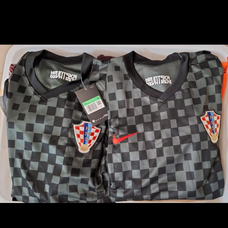 Jersey Bola/Baju Bola Croasia size XL