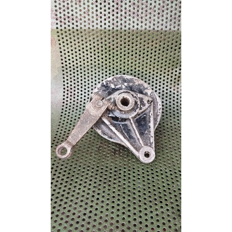 tutup tromol belakang honda cb 100
