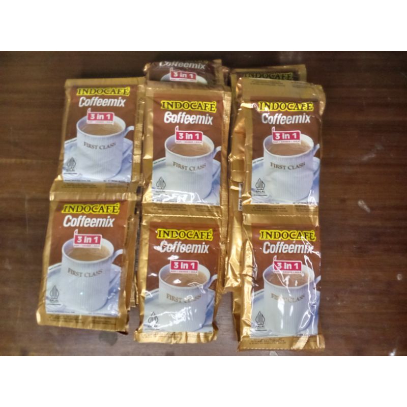 

INDOCAFE COFFEMIX 3IN1 20Gr RENCENG ISI 10