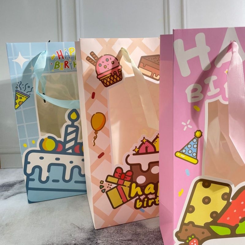 

Paperbag Happy Birthday Kecil CD-765 Ukuran 14,5 X 10 X 19,5 Cm Paperbag Unik Lucu Tas Hamper Termurah