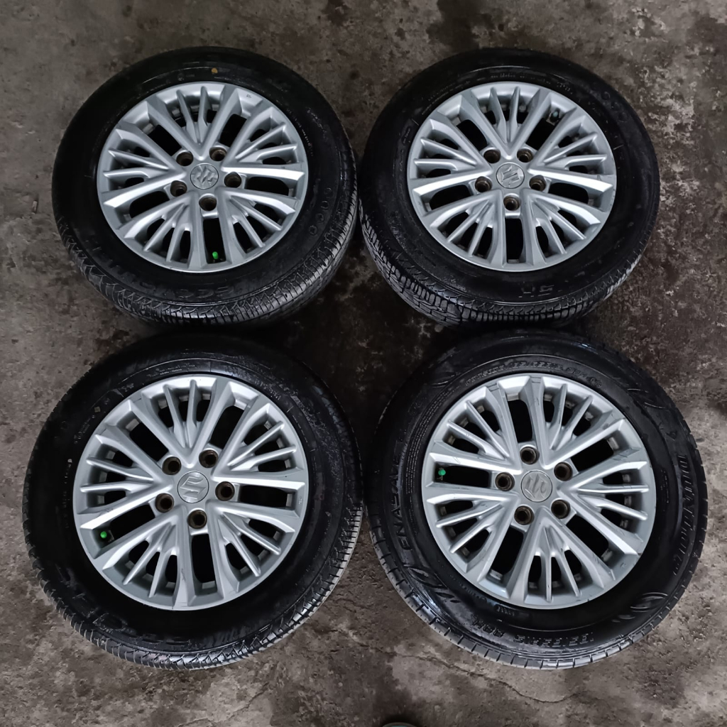 Velg Mobil Bekas Ertiga Ring 15 Velg Original Copotan Mobil New Ertiga R15