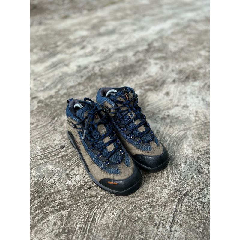 Sepatu gunung second original campline