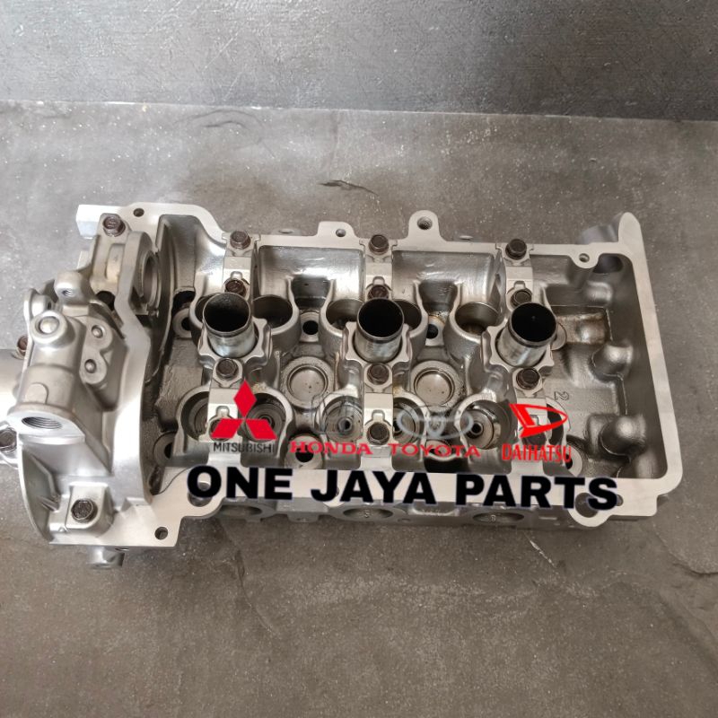 cylinder head cylinder head xenia vvti 1000cc