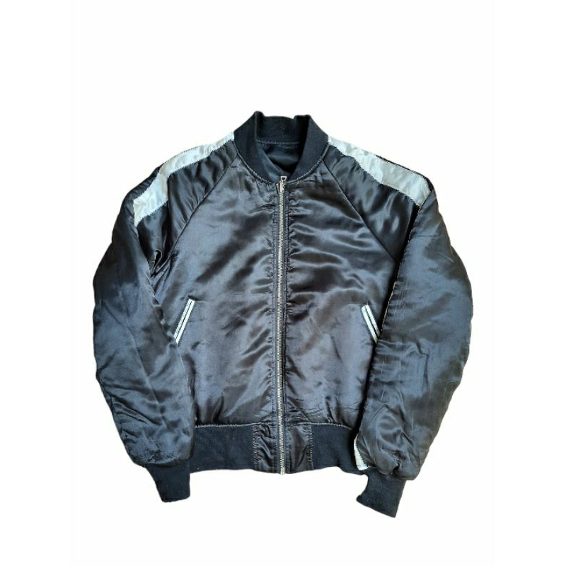 Jaket Varsity Bolak Balik