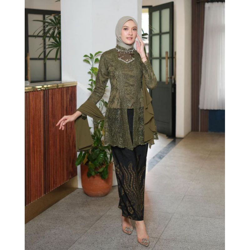 Kirana couple kebaya brukat modern kebaya mewah kebaya wisuda kebaya kekinian kebaya kondangan kebay