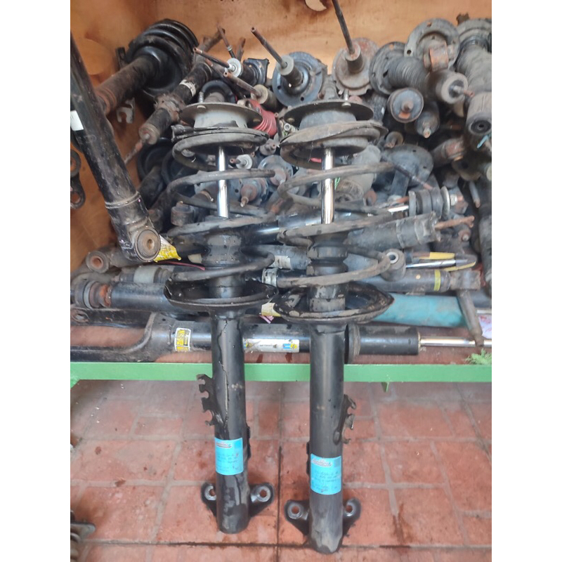 shockbreaker dan per spiral bmw e36 depan