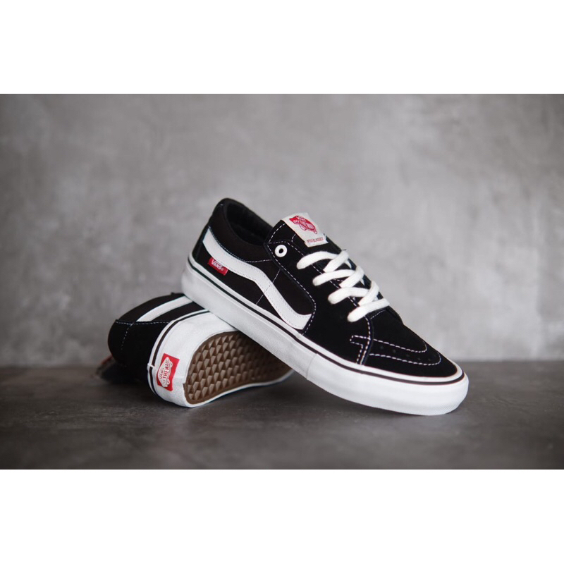 Sk8 Low Pro Black White