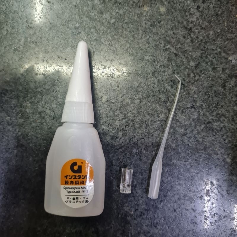 

Lem korea super kuat/harga per pcs