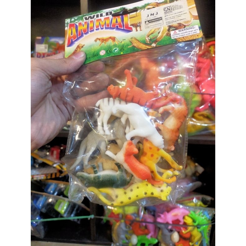 mainan hewan dinosaurus