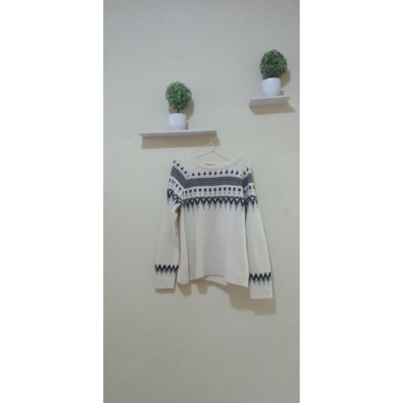 Preloved pribadi Sweater Rajut Topten