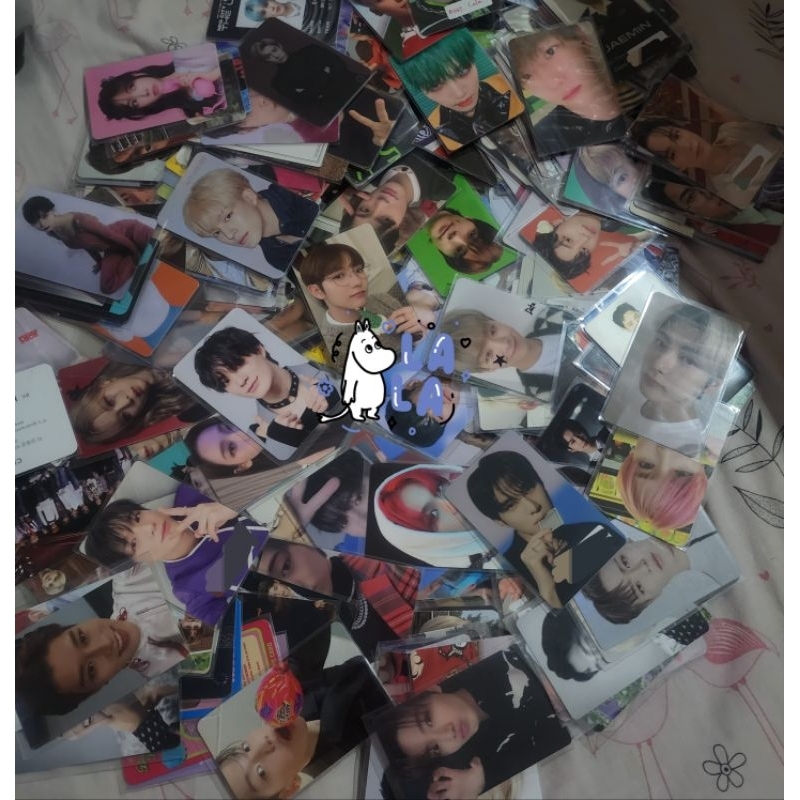 

RANDOM BOX NCT EXO TREASURE AESPA PHOTOCARD ALBUM MURAH