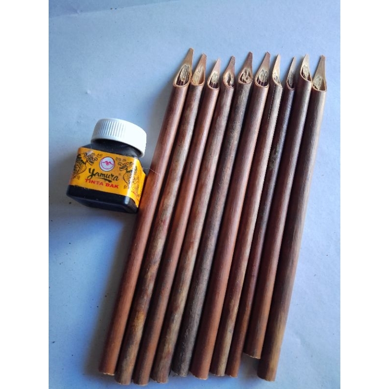 

PENA HANDAM ( 7 PENA + 1 TINTA ) / PENA HANDAM KALIGRAFI