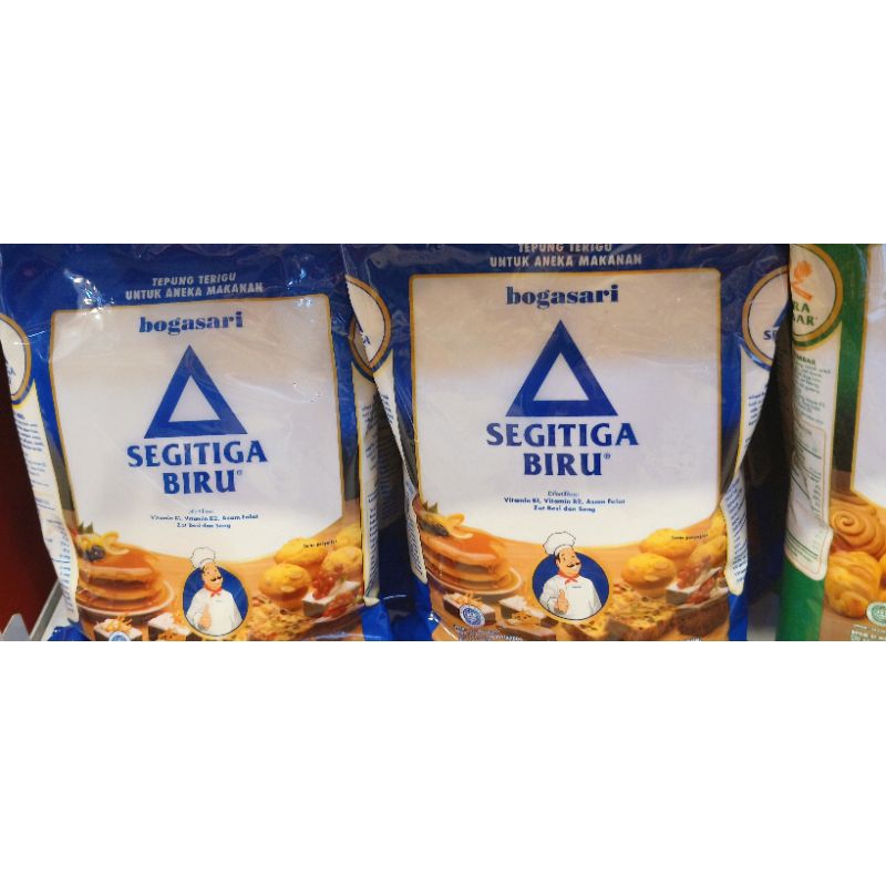 

Tepung segitiga biru 1kg