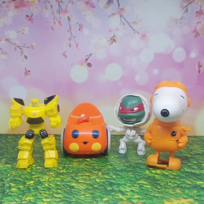 Set 4pcs Mainan seken Mcd paketan transformer ori hasbro, mobil aw, kura kura ninja, snoopy