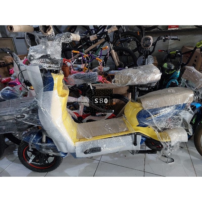 Sepeda Listrik Exotic Revolve Terbaru