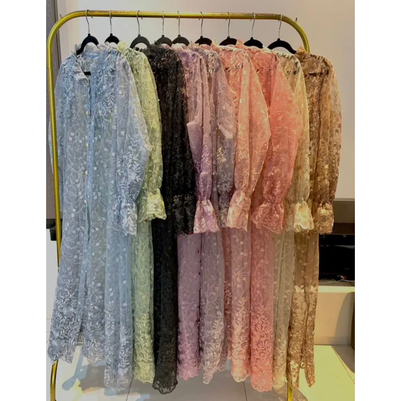 OUTER NARA OUTER BROKAT TILE