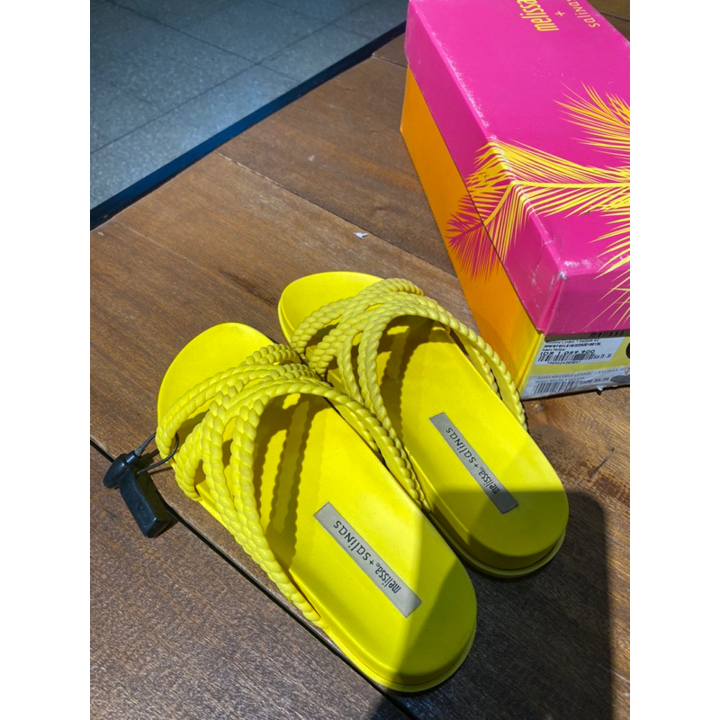 Melissa Cosmic Salinas Ad 100% Original