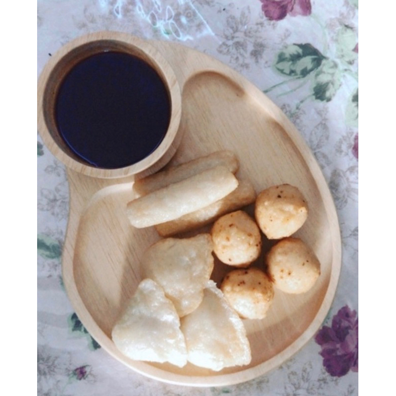 

Pempek mix Frozen isi 10 pcs