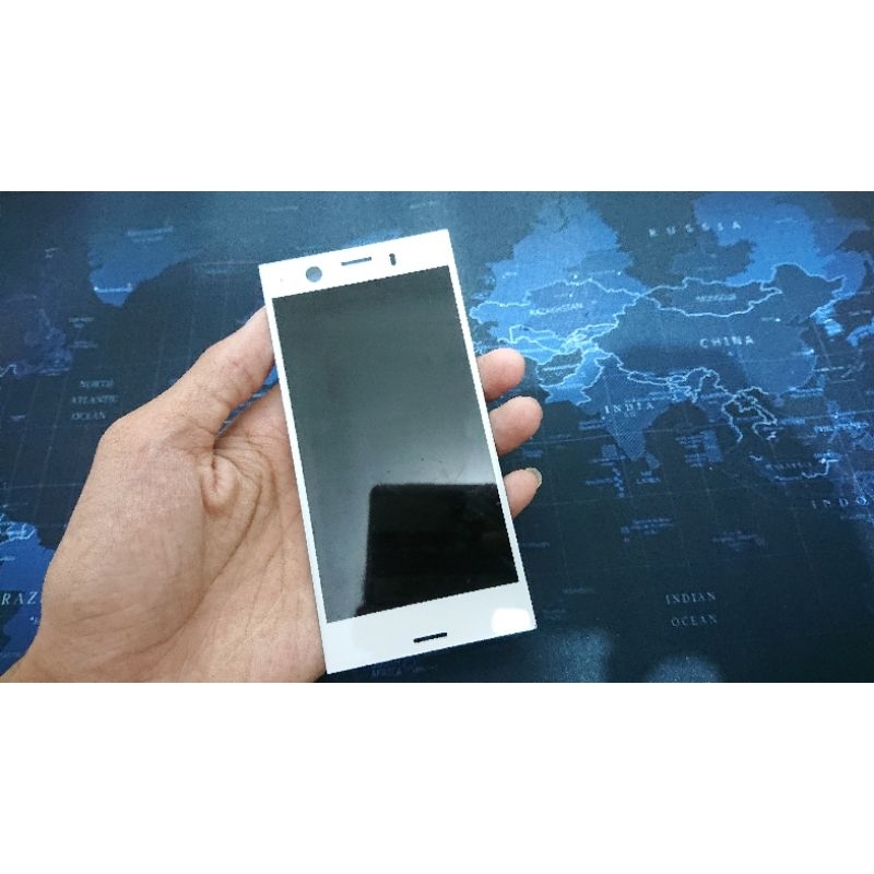 Lcd copotan sony xz1 compact minus