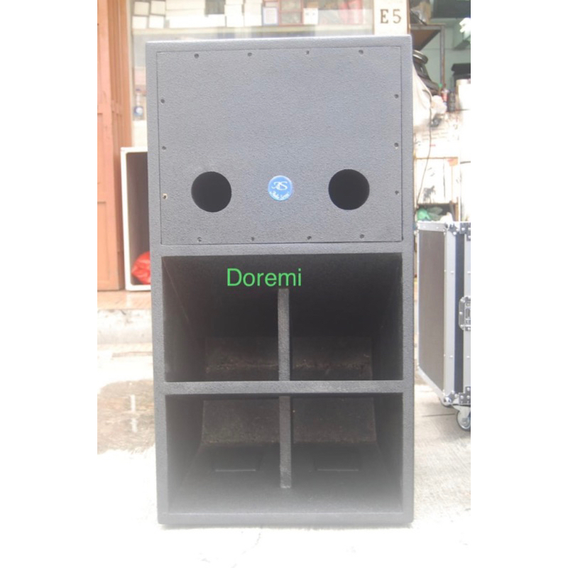 box subwofer 18 inch cetakan pabrik  original audio seven