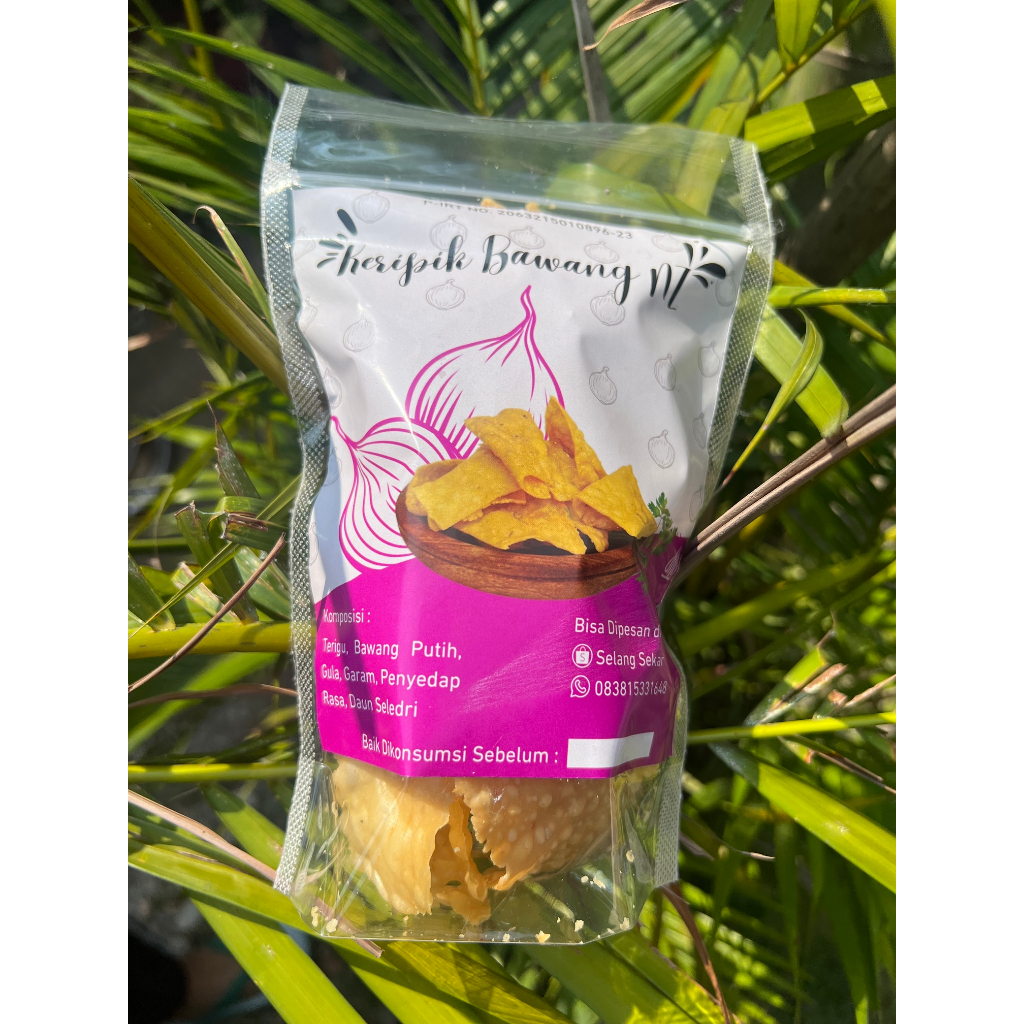 

Keripik Bawang 100gr/Keripik Pangsit/Keripik Ayam Bawang