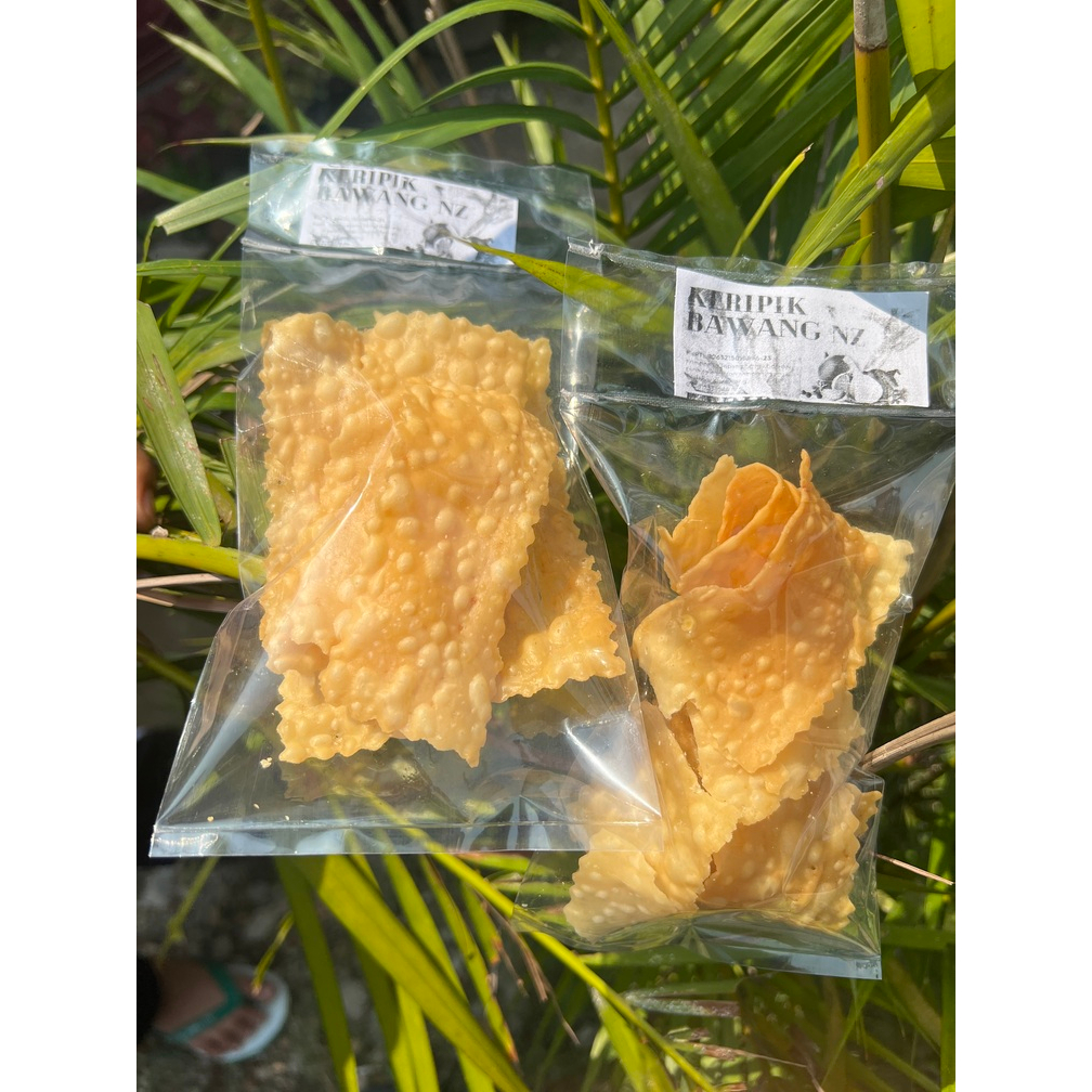 

Keripik Bawang 50gr/Keripik Pangsit/Keripik Ayam Bawang