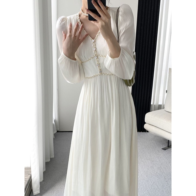 [ Retro Series ] French V Neck Shimmer Metallic Apricot Dress with Bead and Lace Application