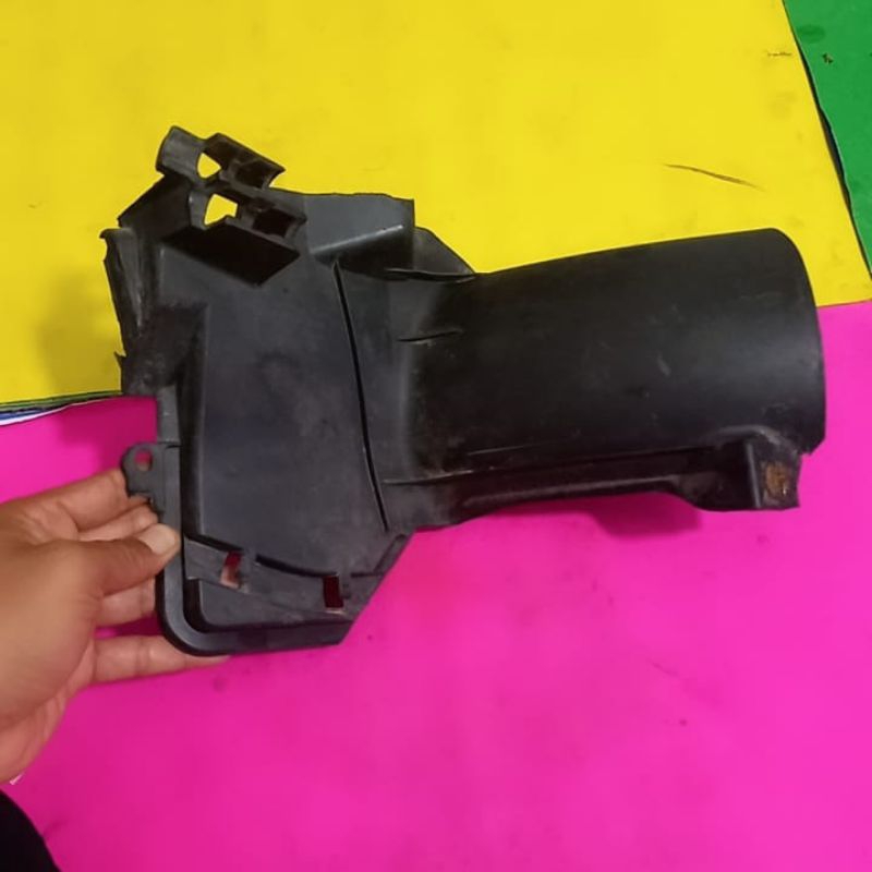 Slebor Spakbor Kecil Kolong Atas Ban Belakang Vario 125 Techno Ori. Seconds original