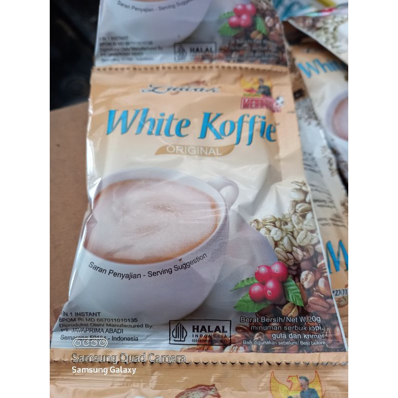 

luwak white coffe renteng/ 1 renteng isi 10pcs