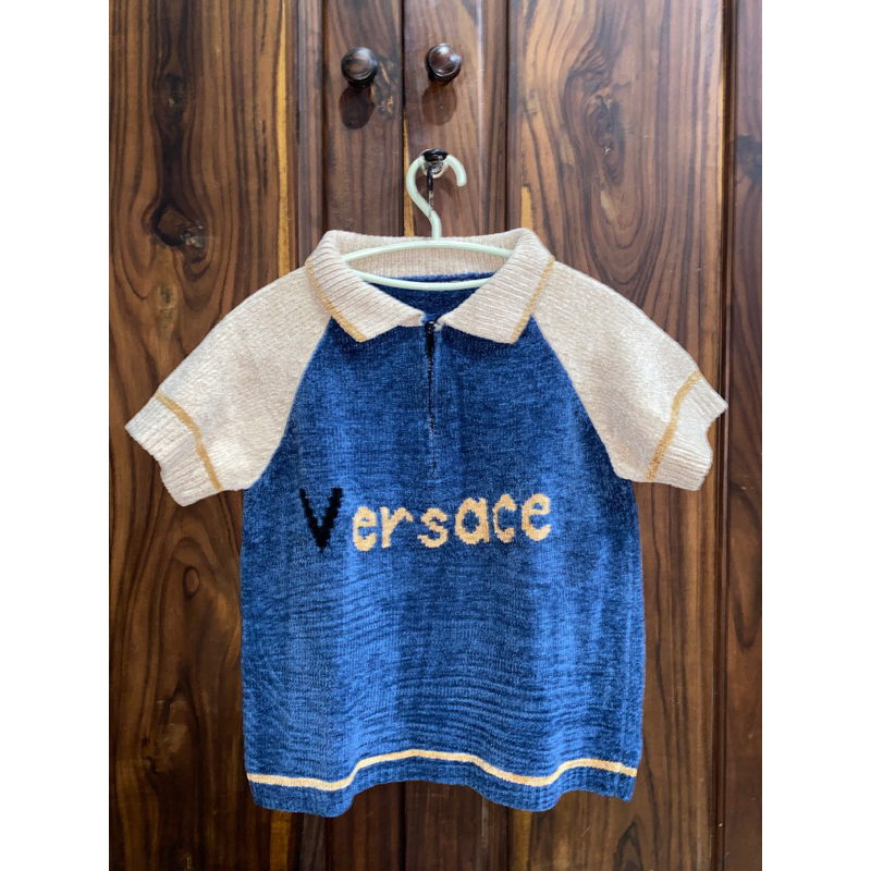 Kaos Berkerah Wol Versace Collar